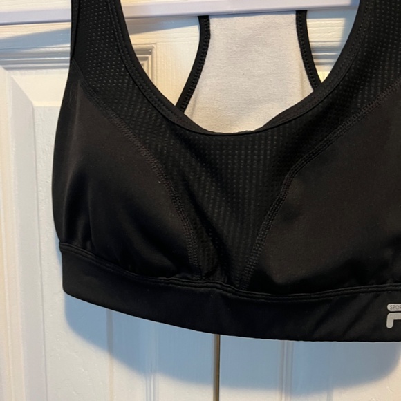 Fila size M running bra - Picture 5 of 11